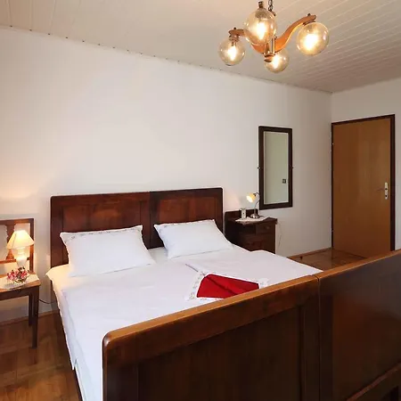 Sume Pjevaju 아파트 *