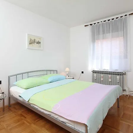 Apartment Sume Pjevaju *