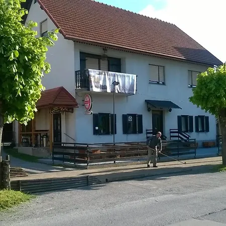 Sume Pjevaju Apartment Mrkopalj