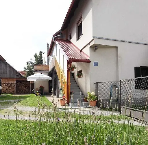 Sume Pjevaju Apartment
