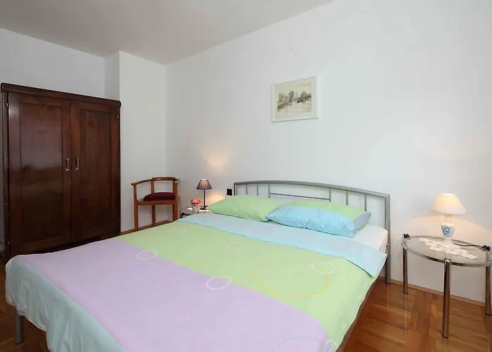 Apartment Sume Pjevaju